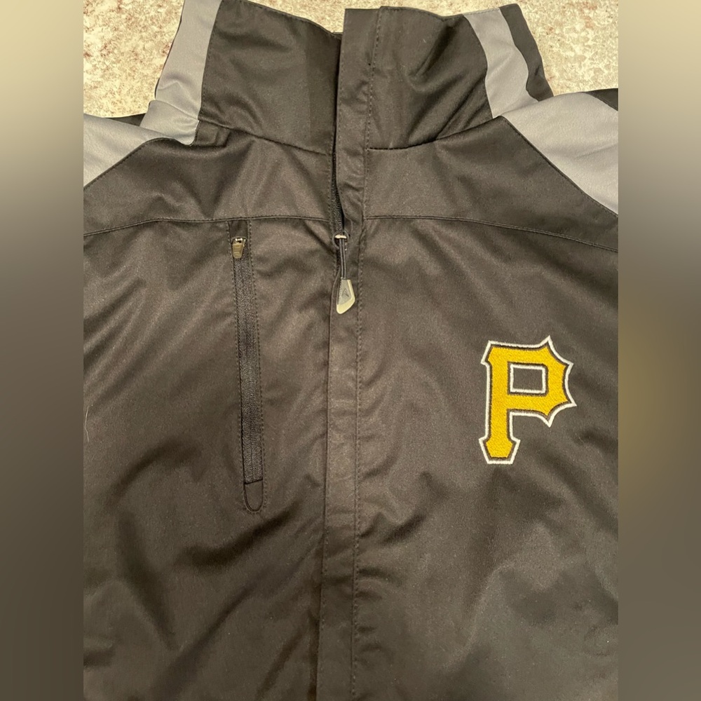 Pittsburgh Pirates Jacket - Picture 3 of 4